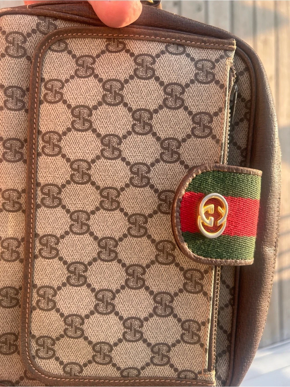 Gucci Brown Suede Interior Bag with Gold Logo Tab - Picture 10 of 10